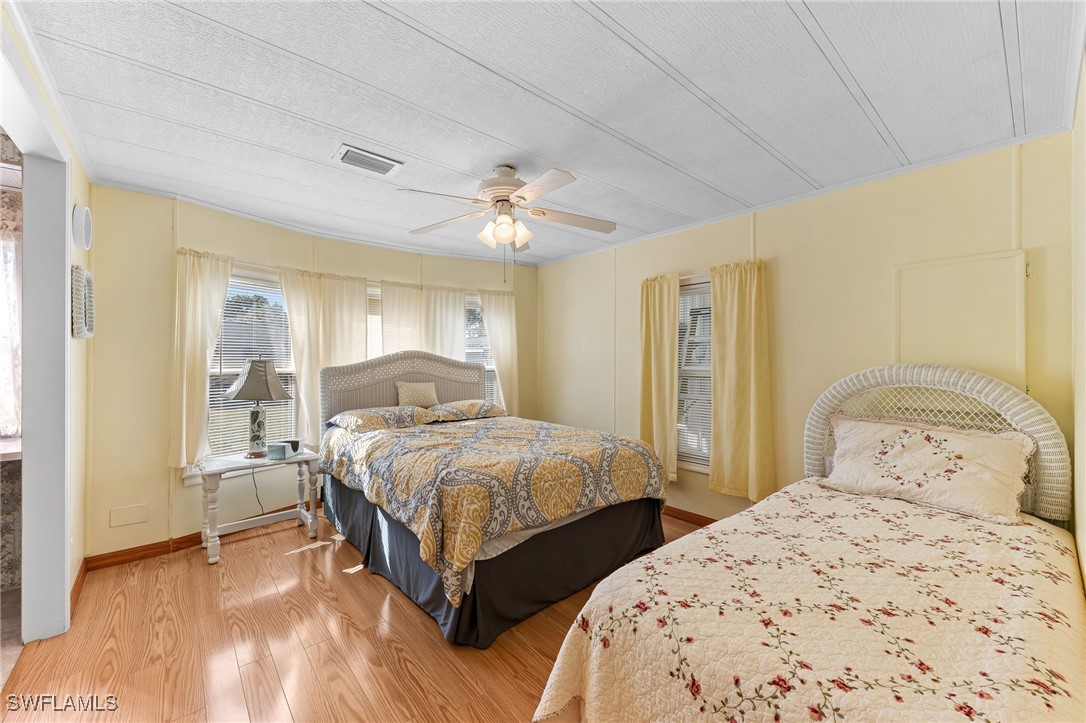 2 Bed ManufacturedHome for Sale in Naples, FL, $159,000 — photo 19