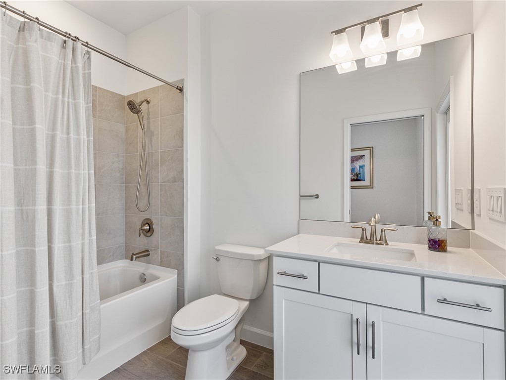5 Bed Waterfront Home for Sale in Estero, photo 19