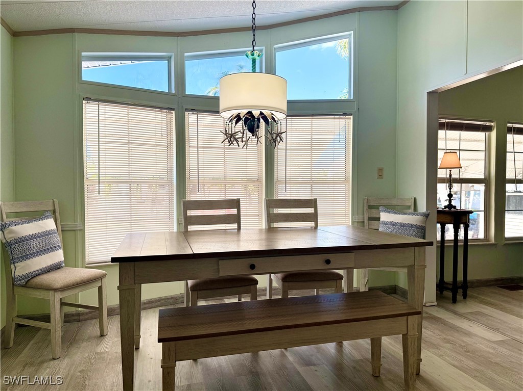 2 Bed ManufacturedHome for Sale in Naples, FL, $158,000 — photo 19