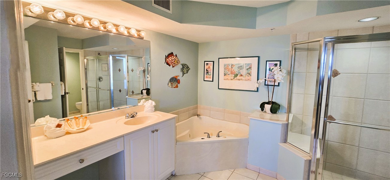 1 Bed Waterfront Home for Sale in Fort Myers Beach, FL — photo 19