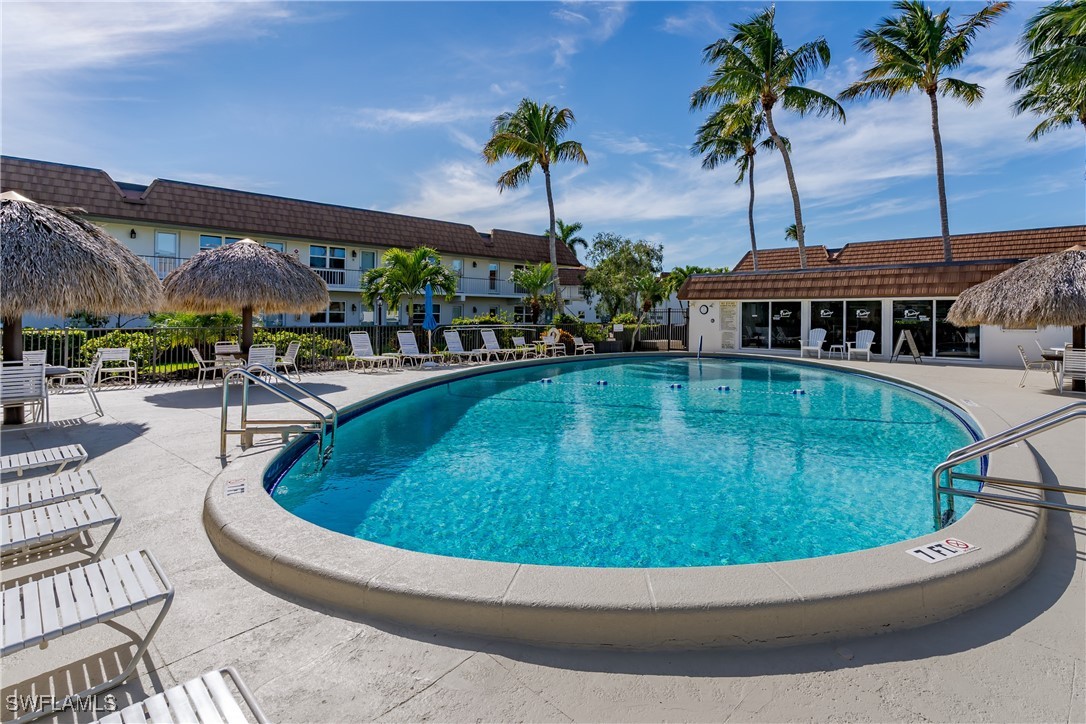 2 Bed Condominium for Sale in Seabreeze, FL, $279,000 — photo 19