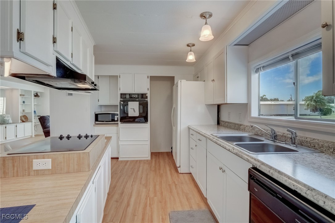 2 Bed ManufacturedHome for Sale in Old Bridge Village, FL — photo 19