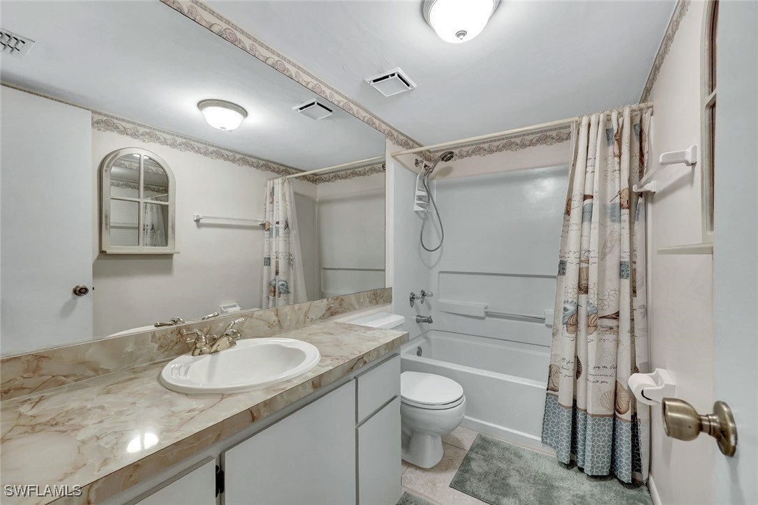 2 Bed Condominium for Sale in Winterpark, FL, $185,000 — photo 19