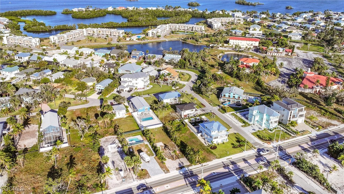 Residential for Sale in Mcphie Park, photo 19