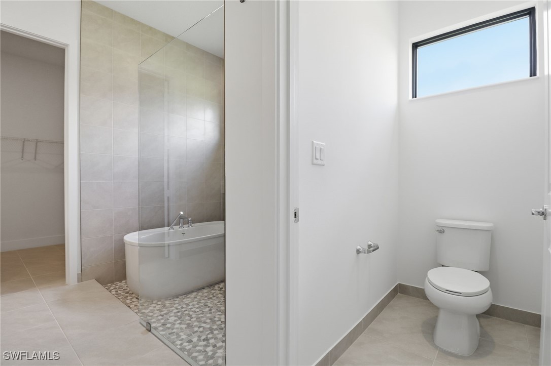 4 Bed SingleFamilyResidence for Sale in Maple Ridge, photo 19