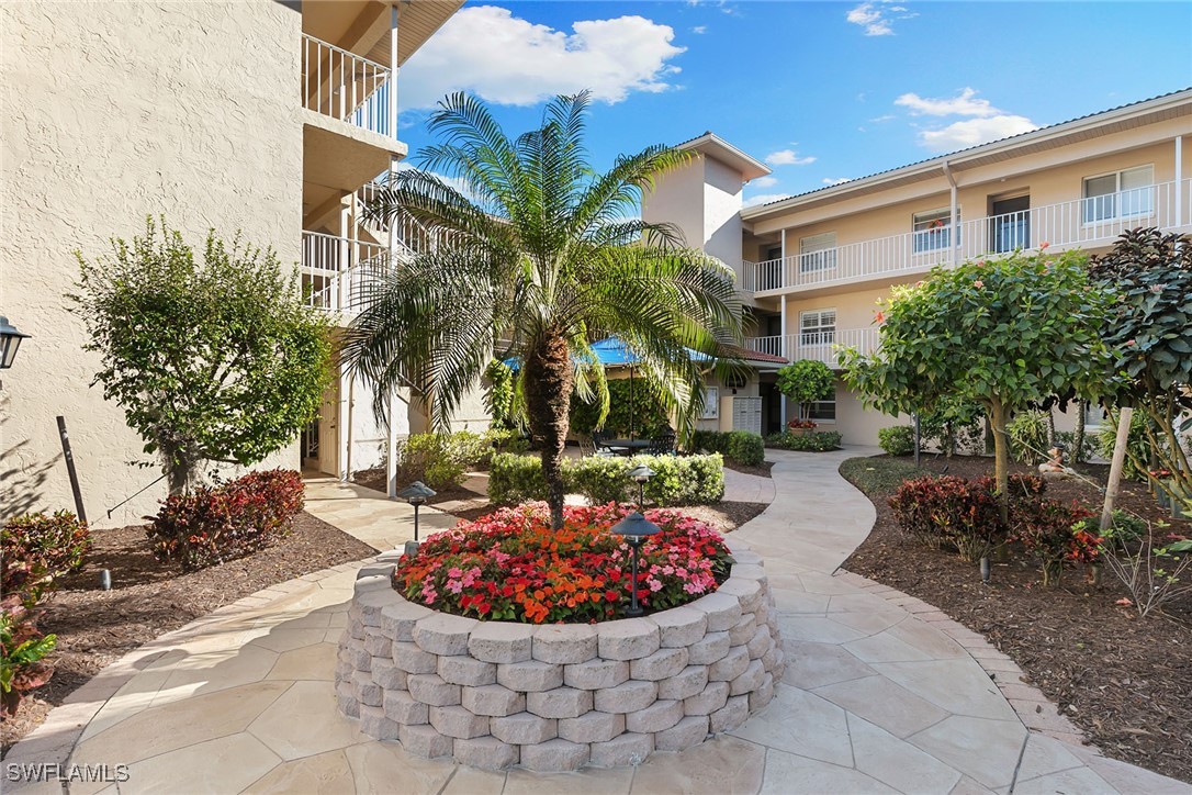 2 Bed Condominium for Sale in Foxmoor, FL, $255,000 — photo 19