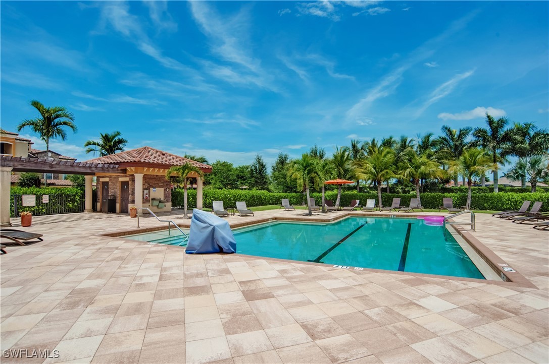 2 Bed Waterfront Home for Sale in Alberi Acqua, photo 19