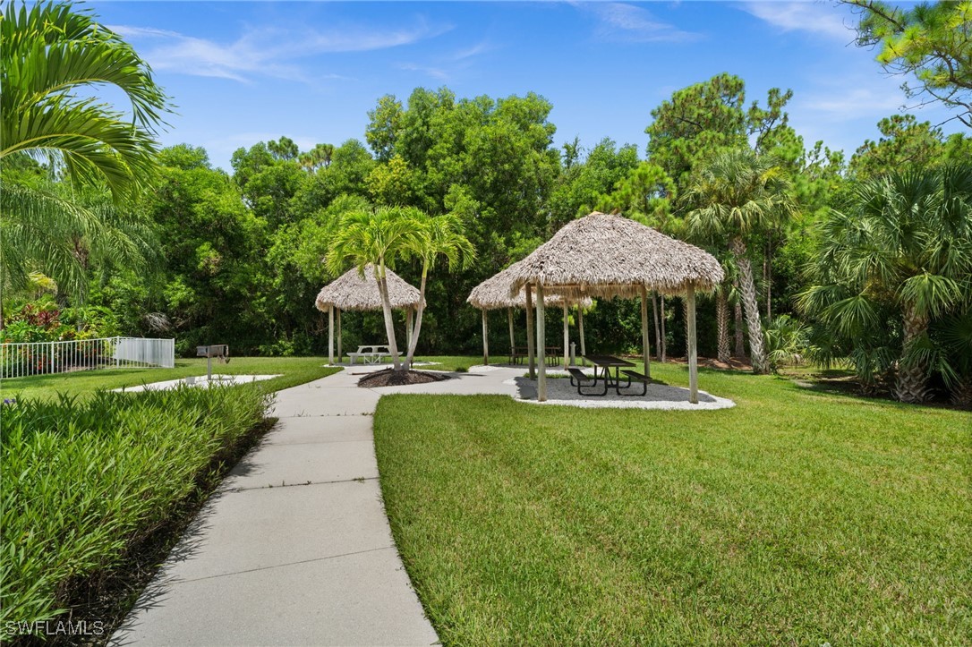 2 Bed Condominium for Sale in Naples, photo 19