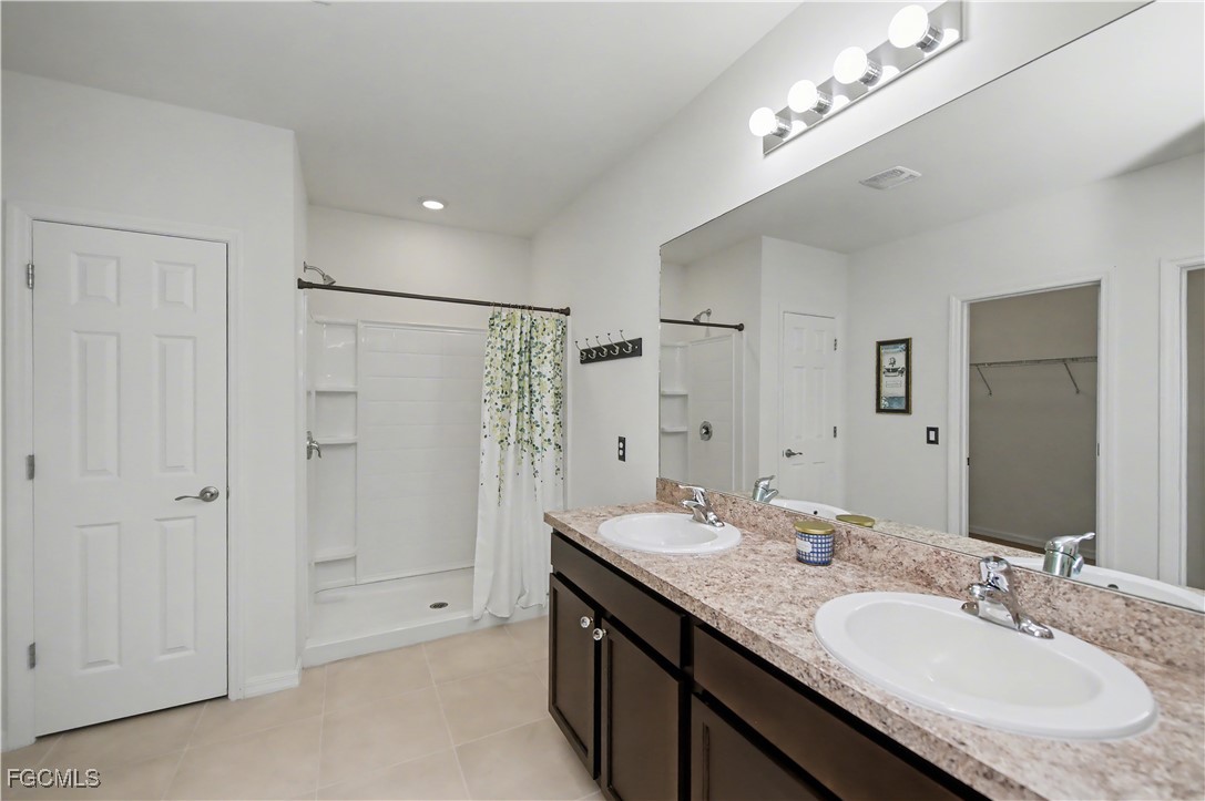 3 Bed Waterfront Home for Sale in Entrada, FL, $309,900 — photo 19