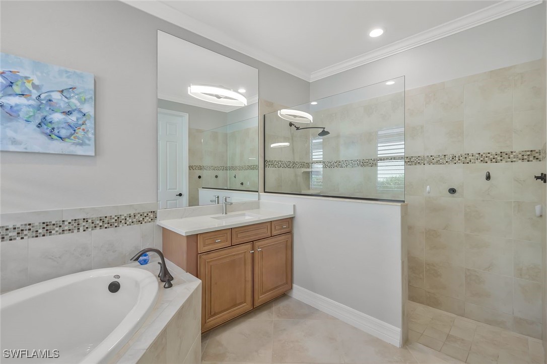 2 Bed Pool Home for Sale in Bonita Springs, photo 19