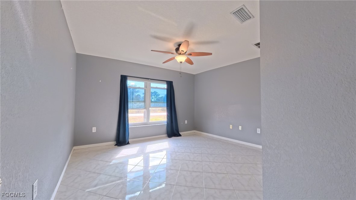 4 Bed Pool Home for Sale in Greenbriar, photo 19