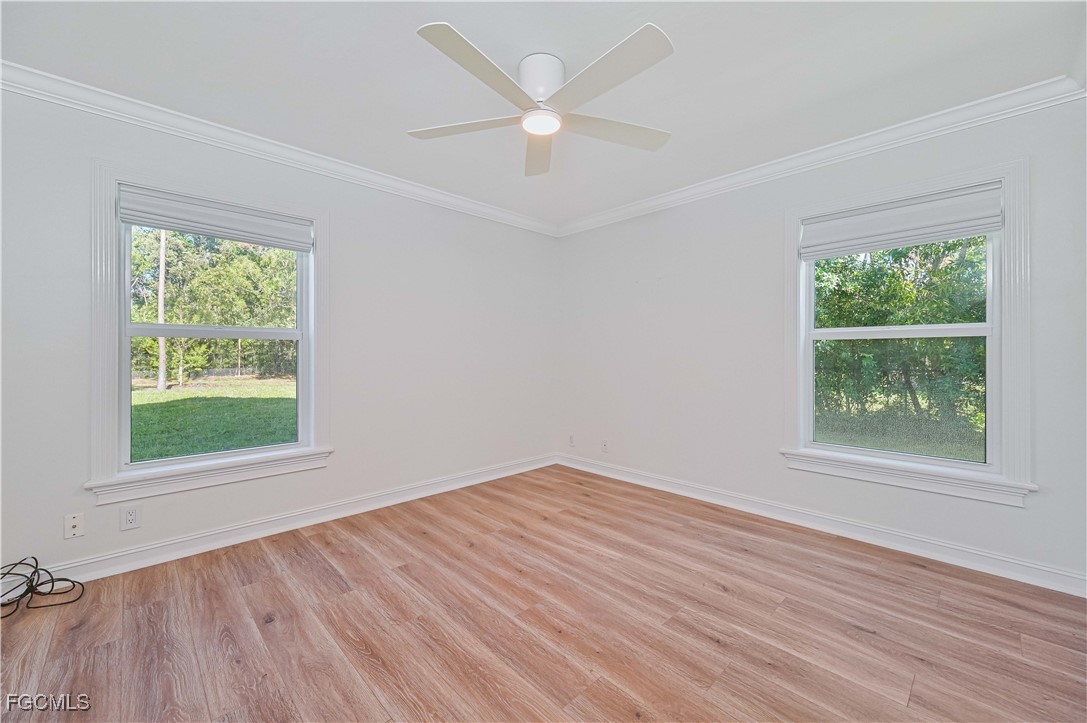 4 Bed Pool Home for Sale in Livingston Woods, FL, $7,500 — photo 19