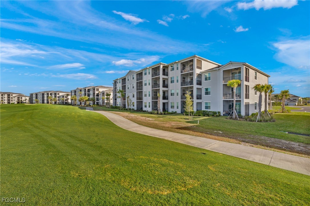 2 Bed Condominium for Sale in Punta Gorda, FL — photo 19