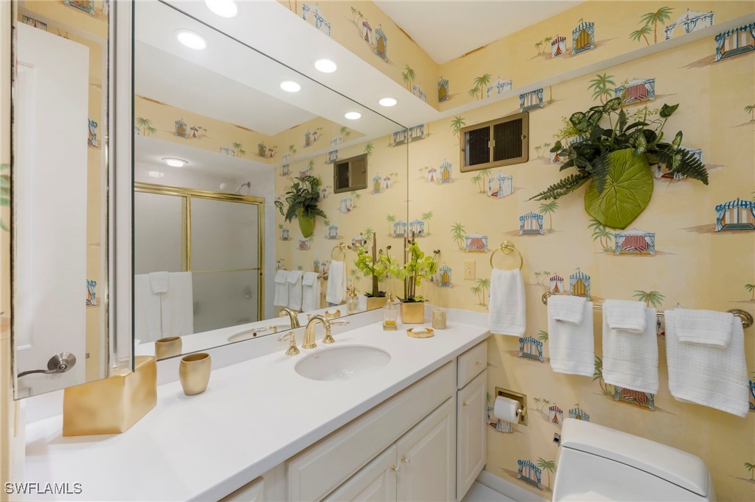 3 Bed Condominium for Sale in Naples, photo 19