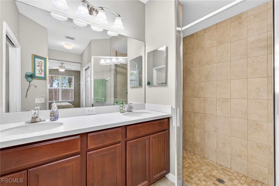 2 Bed Condominium for Sale in Fort Myers, photo 19