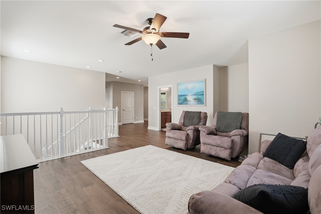 4 Bed SingleFamilyResidence for Sale in Naples, photo 19