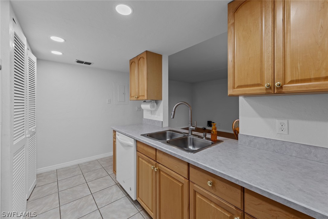 2 Bed Waterfront Home for Sale in Fort Myers, FL, $139,000 — photo 19