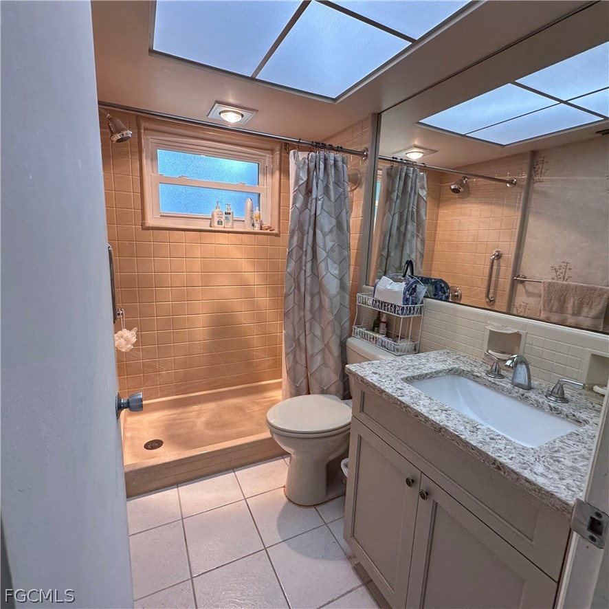 2 Bed SingleFamilyResidence for Sale in Cape Coral, photo 19