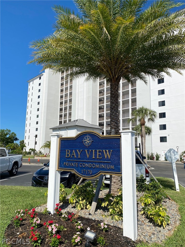 2 Bed Waterfront Home for Sale in Fort Myers, FL, $698,000 — photo 19