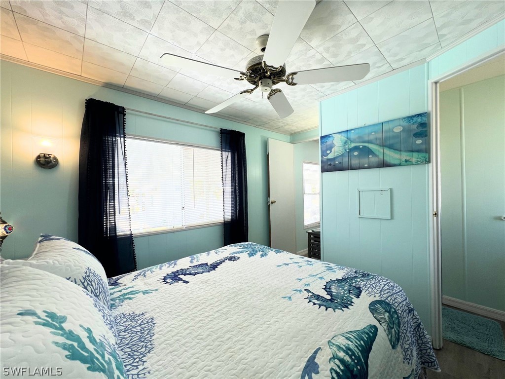 2 Bed ManufacturedHome for Sale in Naples, FL, $105,000 — photo 19