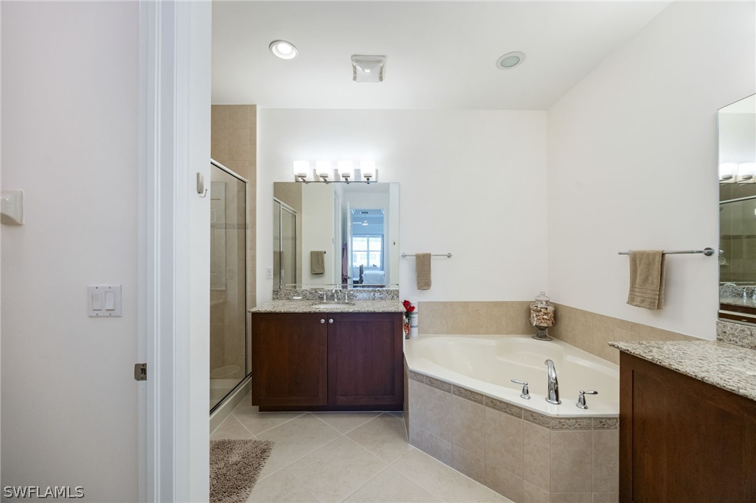 3 Bed Waterfront Home for Sale in Naples, FL, $565,000 — photo 19
