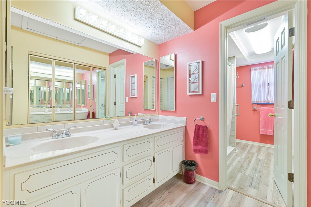 2 Bed Waterfront Home for Sale in Cape Coral, photo 19