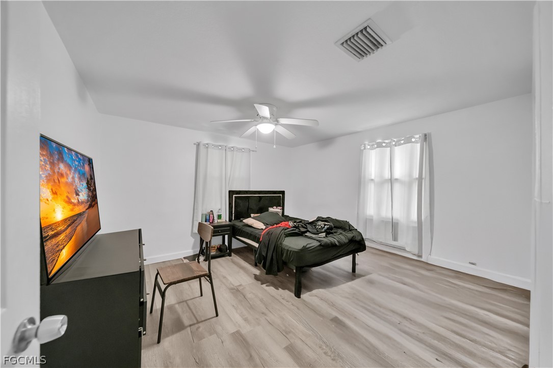 3 Bed SingleFamilyResidence for Sale in North Fort Myers, photo 19