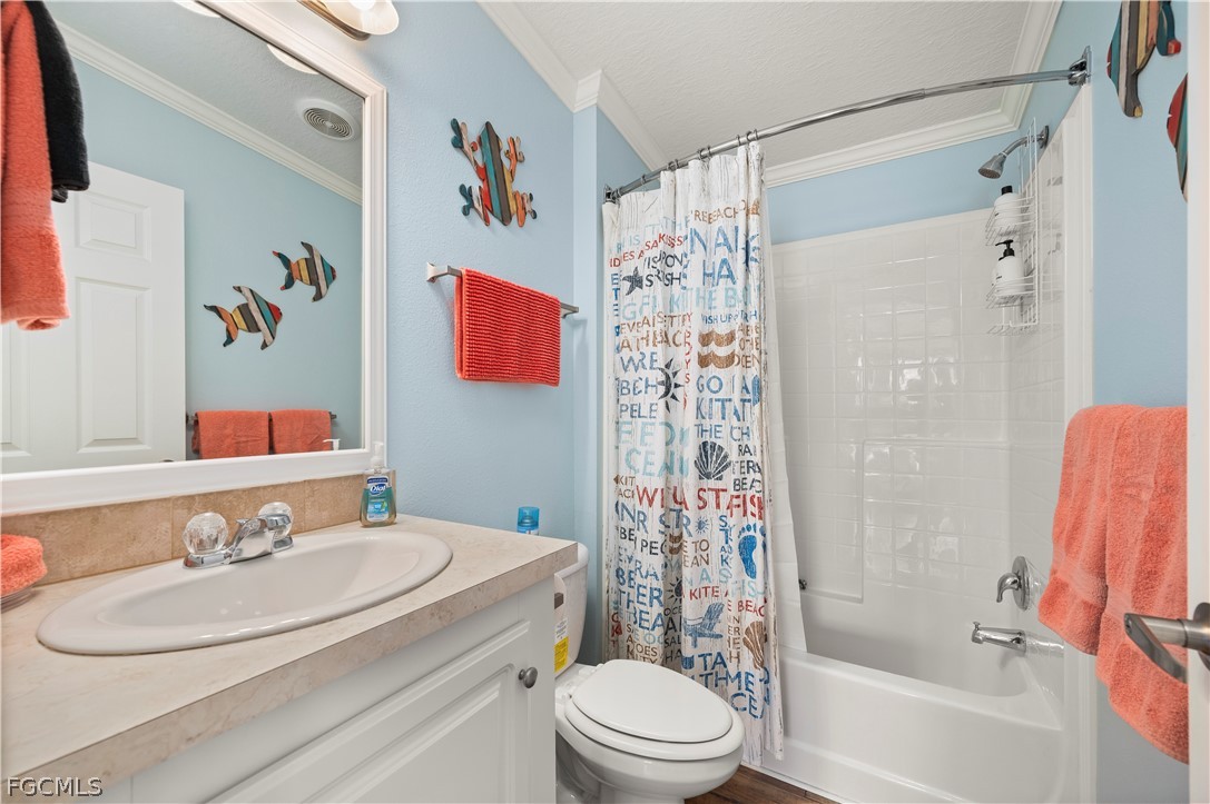2 Bed Waterfront Home for Sale in Matlacha, FL, $299,900 — photo 19