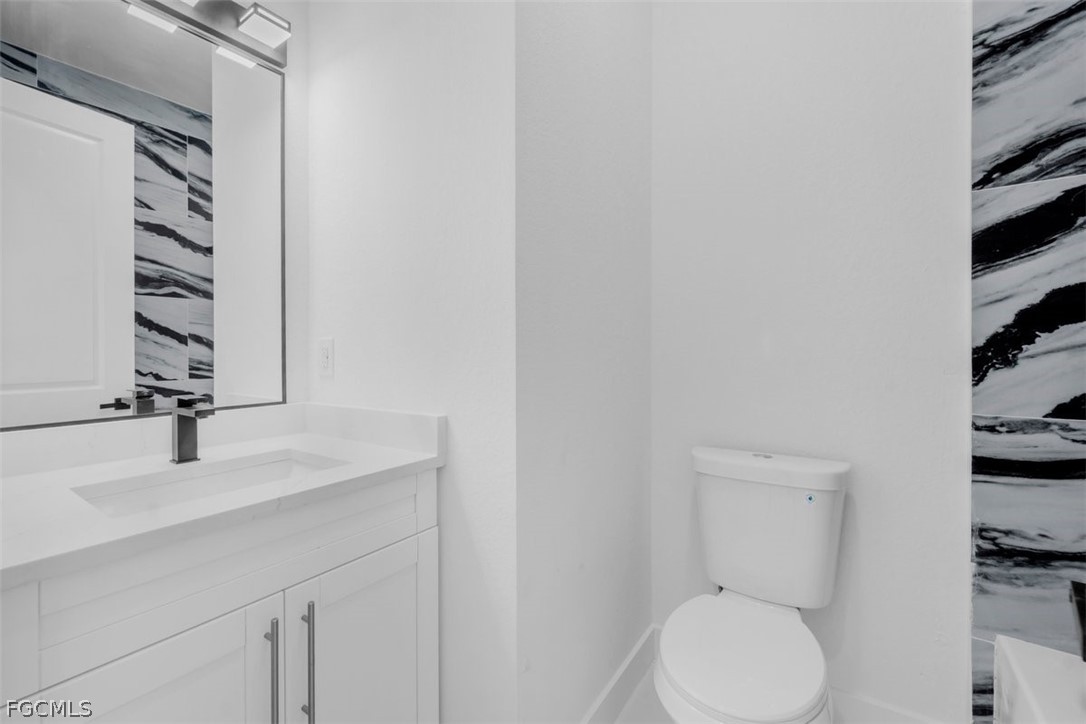 3 Bed SingleFamilyResidence for Sale in Lehigh Acres, photo 19