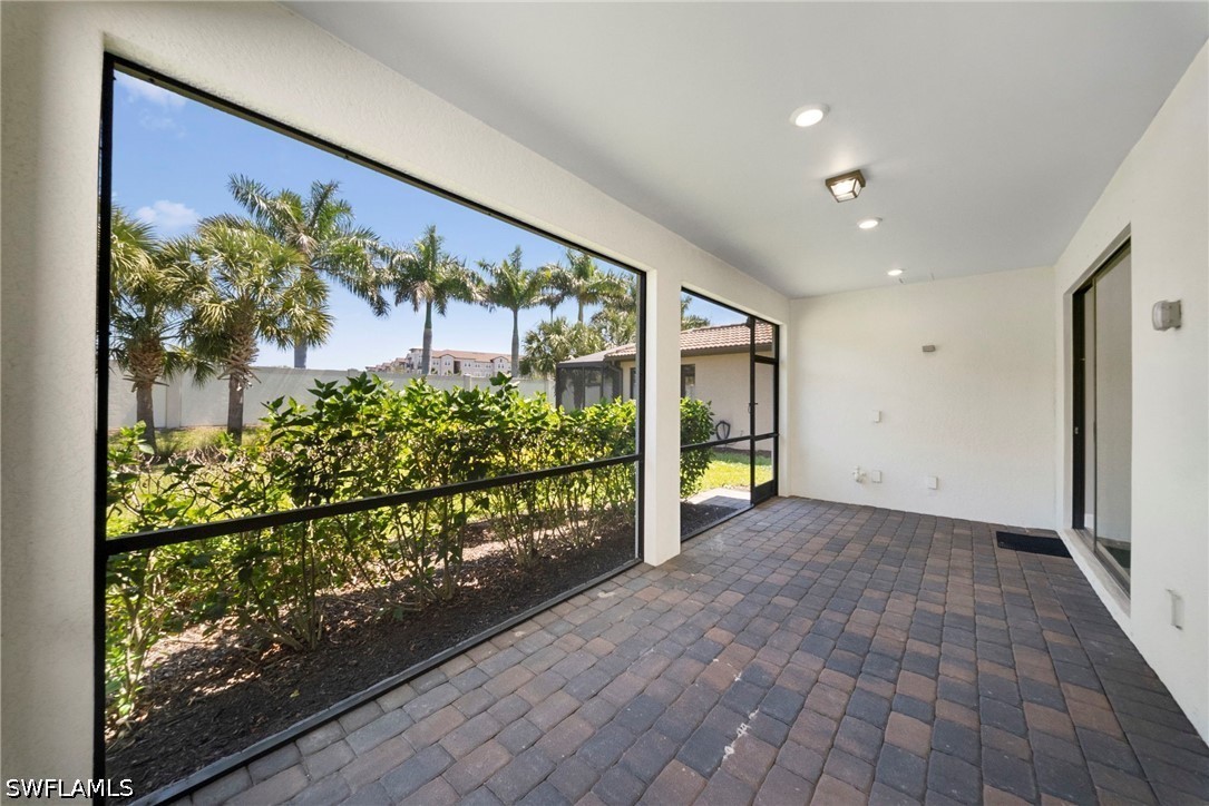 3 Bed SingleFamilyResidence for Sale in Westbrook, photo 19