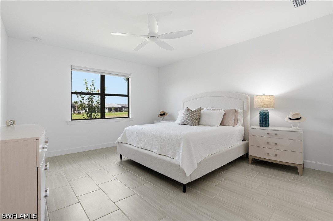3 Bed Waterfront Home for Sale in Naples, photo 19