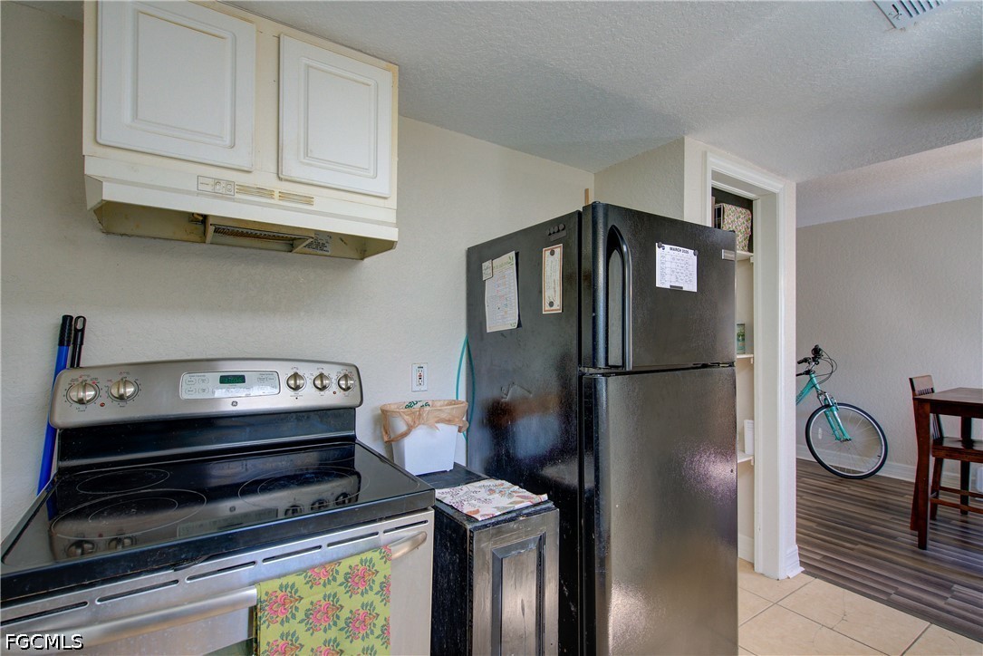3 Bed SingleFamilyResidence for Sale in Lehigh Acres, photo 19