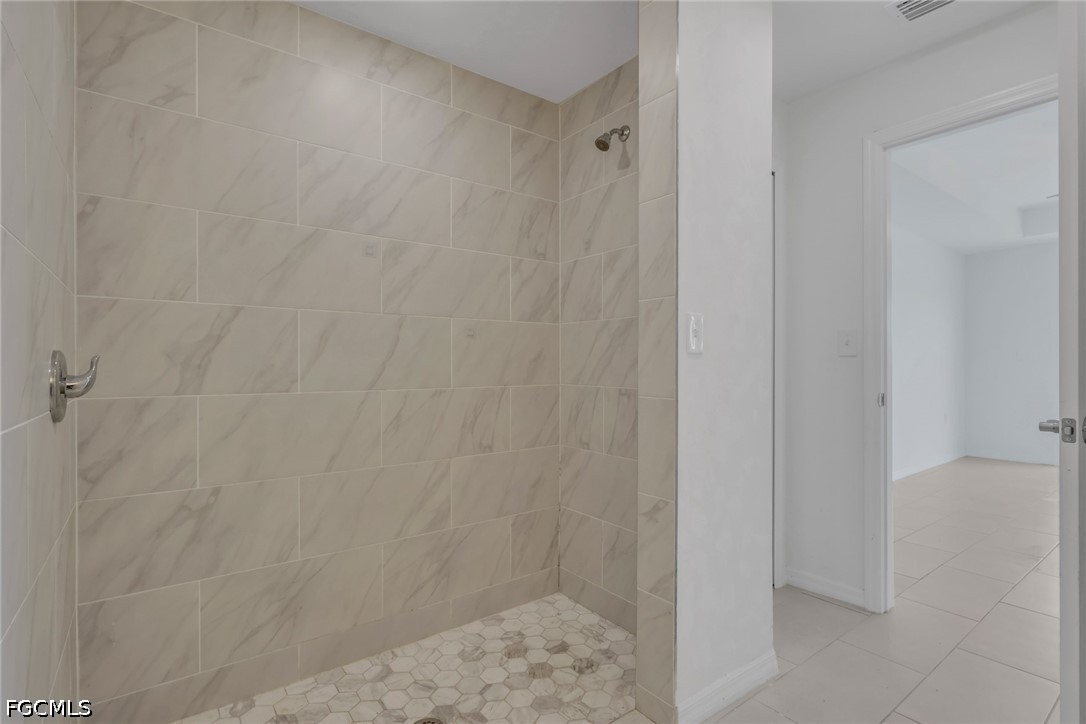 4 Bed SingleFamilyResidence for Sale in Cape Coral, FL — photo 19