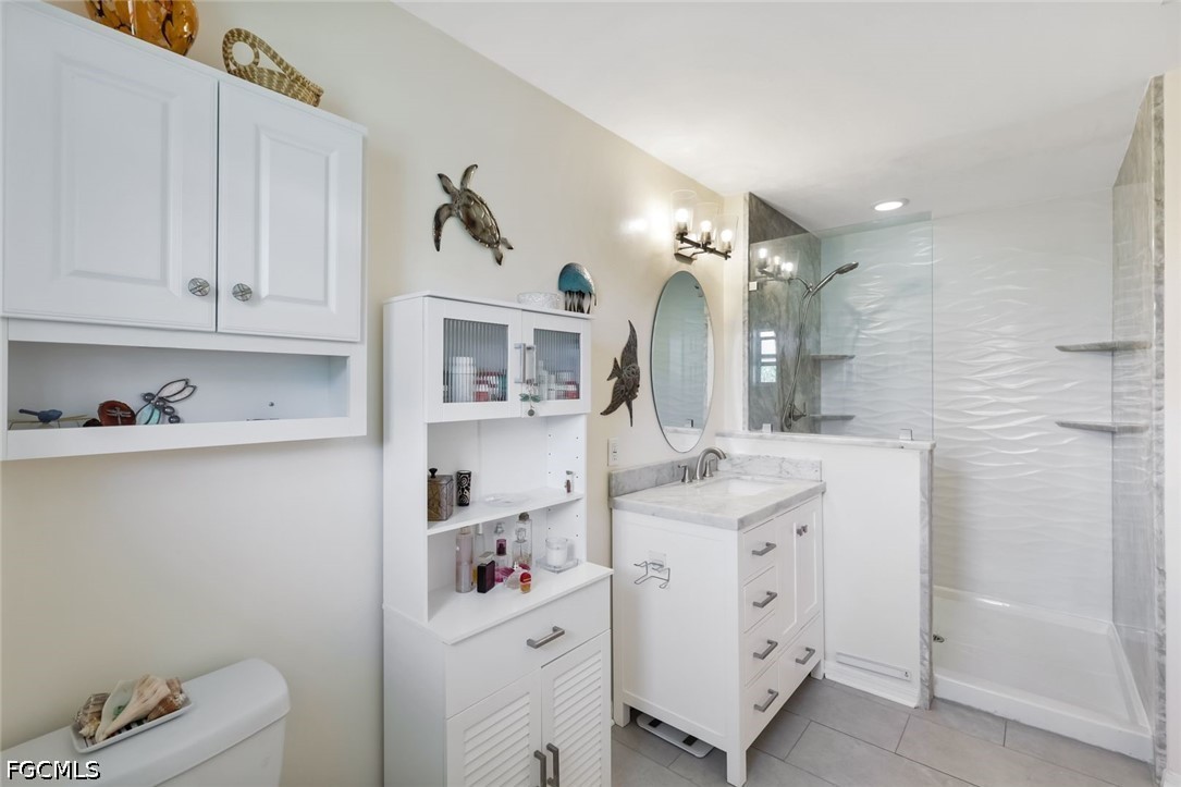 3 Bed Pool Home for Sale in Cape Coral, photo 19