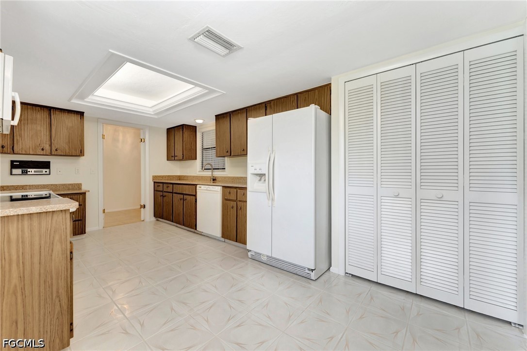 2 Bed Attached for Sale in Fort Myers, FL, $2,400 — photo 19