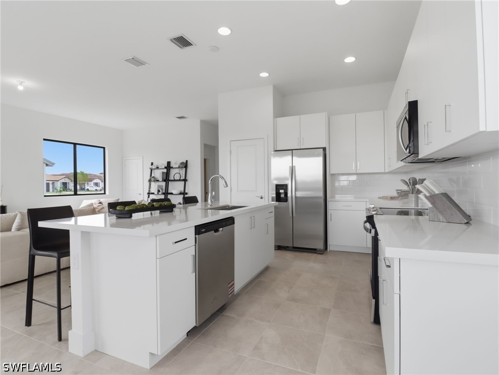 3 Bed SingleFamilyResidence for Sale in Silverwood, FL — photo 19