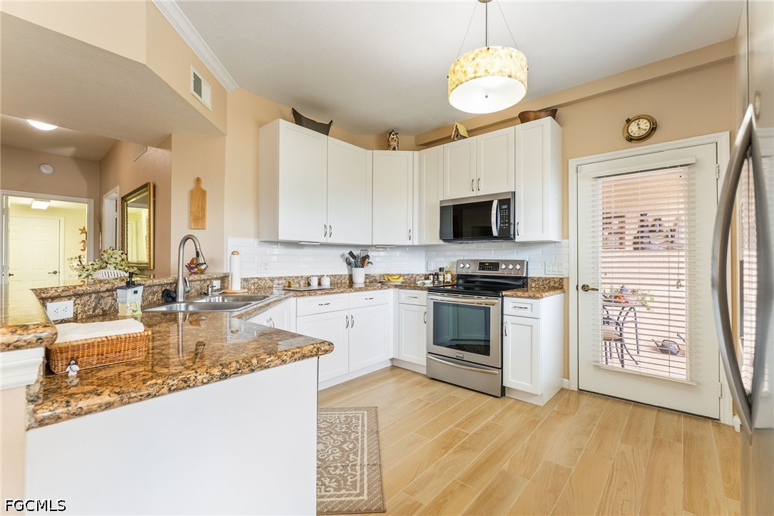 3 Bed Condominium for Sale in Concordia, FL, $269,000 — photo 19