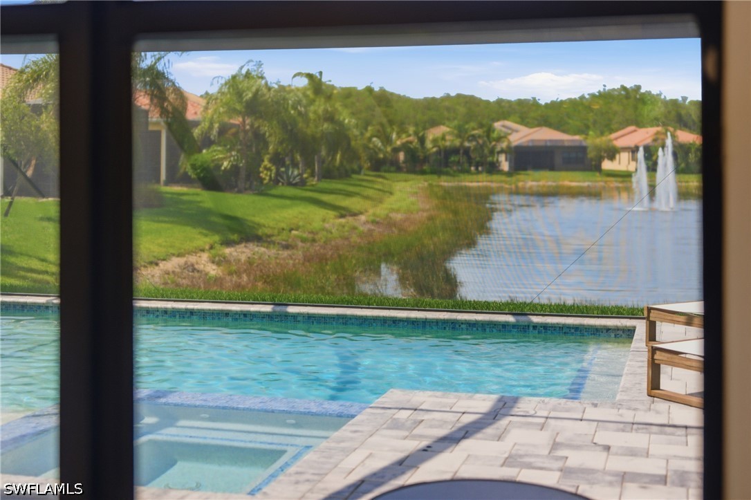 4 Bed Pool Home for Sale in Marina Bay, photo 19