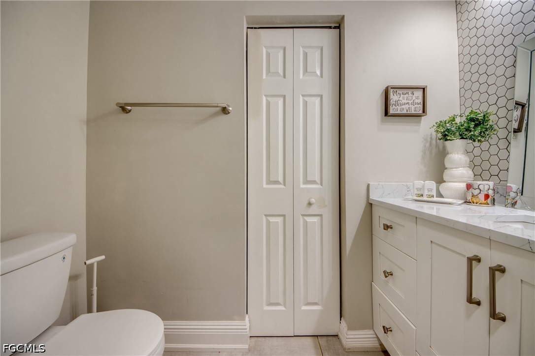 5 Bed SingleFamilyResidence for Sale in Fort Myers, FL — photo 19
