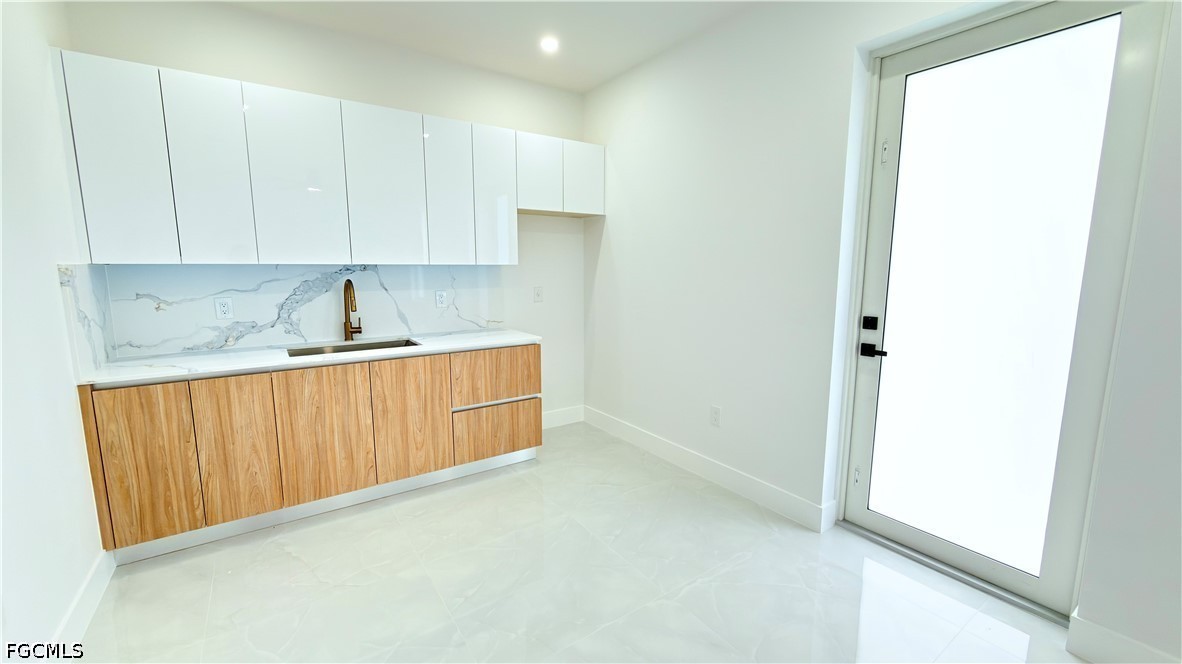 4 Bed SingleFamilyResidence for Sale in Lehigh Acres, photo 19