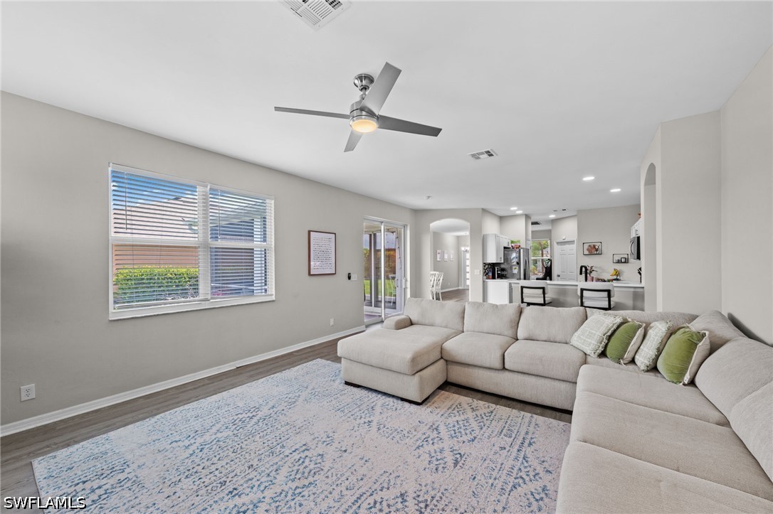 3 Bed SingleFamilyResidence for Sale in Fort Myers, FL — photo 19