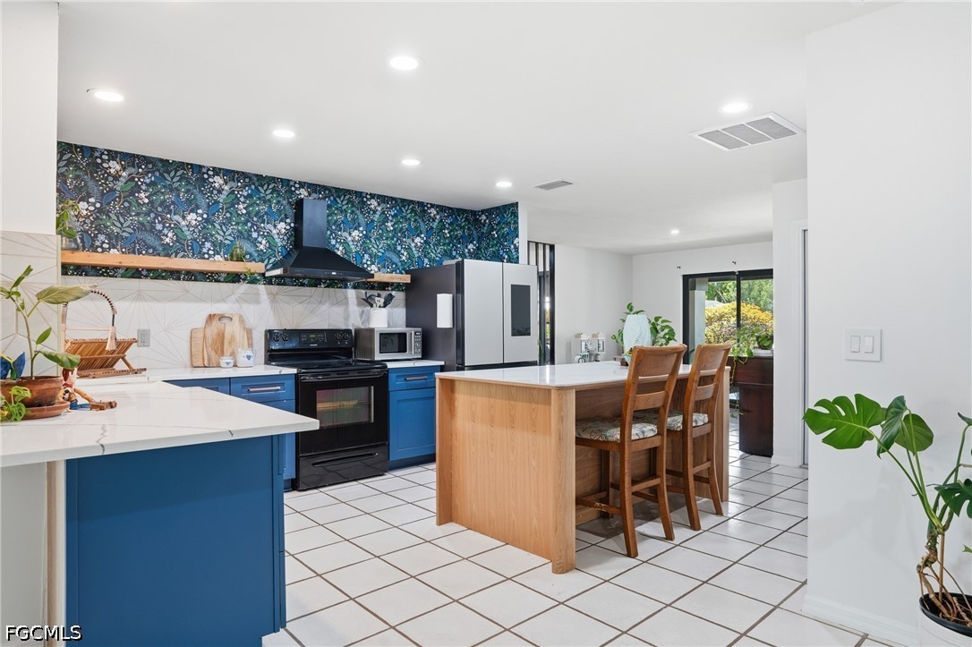 3 Bed Pool Home for Sale in Fort Myers, photo 19