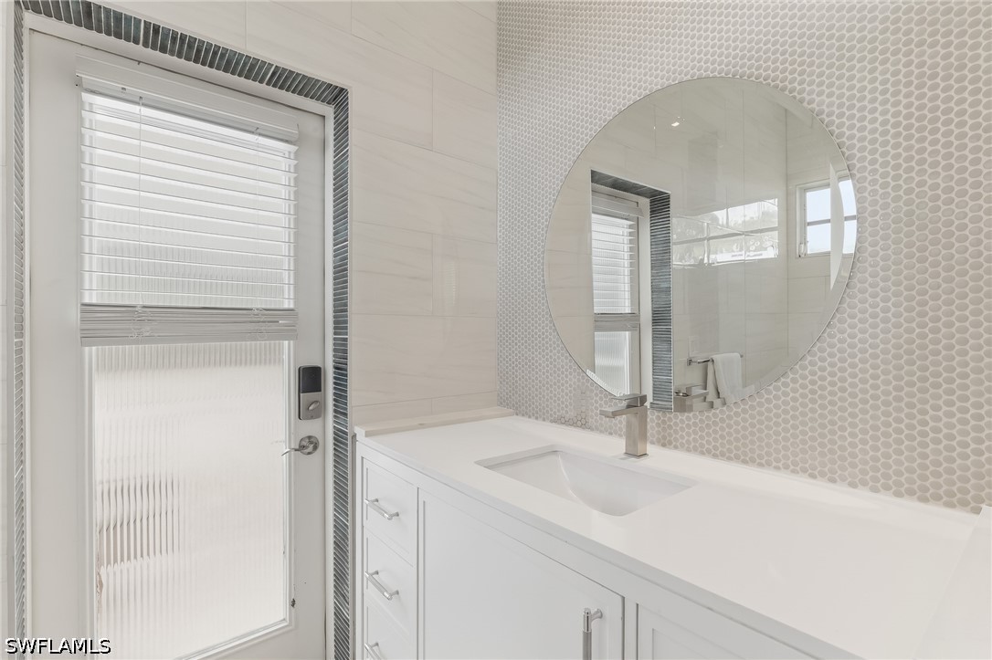 3 Bed Pool Home for Sale in Naples, photo 19
