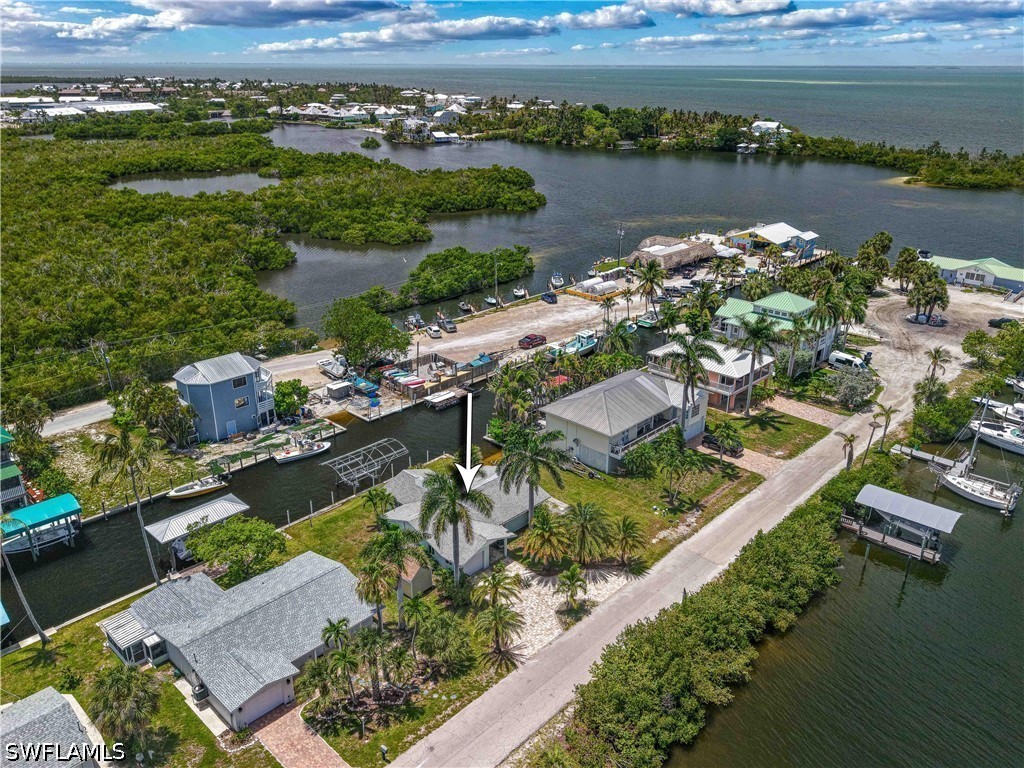 2 Bed Waterfront Home for Sale in Bokeelia, photo 19