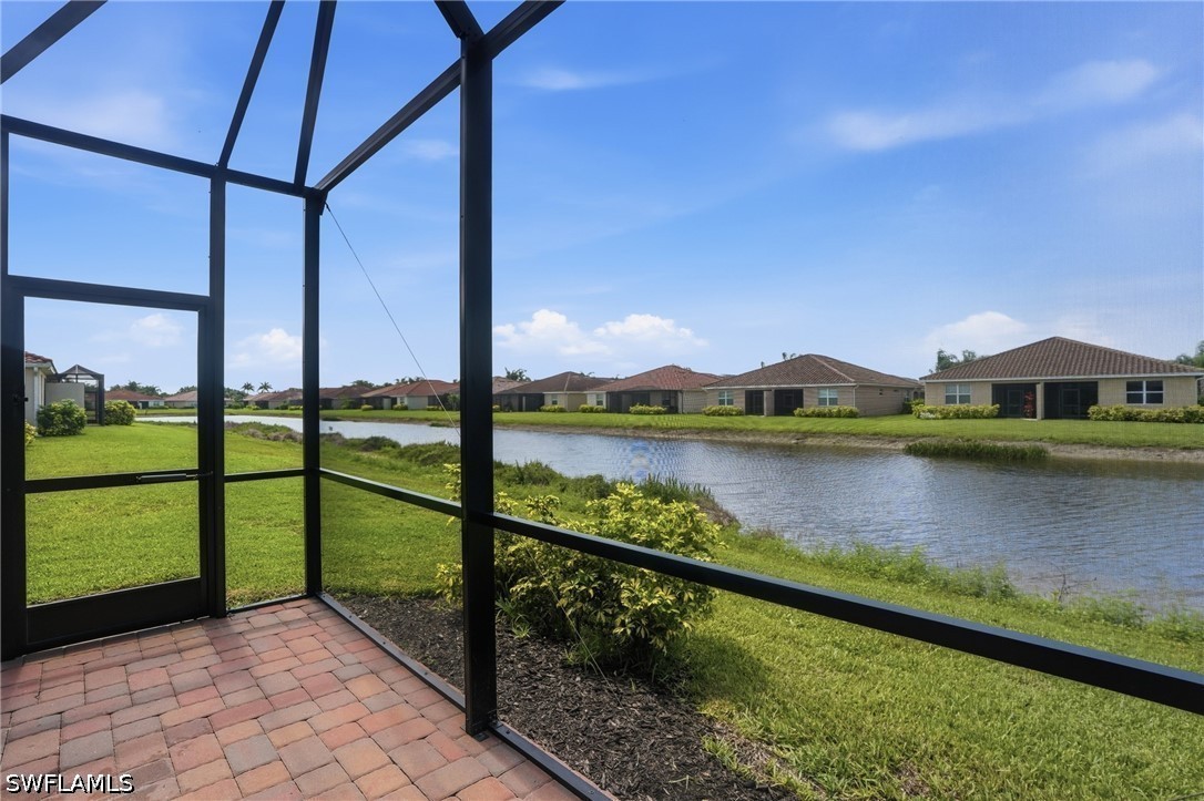 2 Bed Waterfront Home for Sale in Naples, photo 19