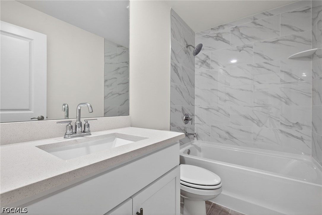 3 Bed SingleFamilyResidence for Sale in Cape Coral, photo 19