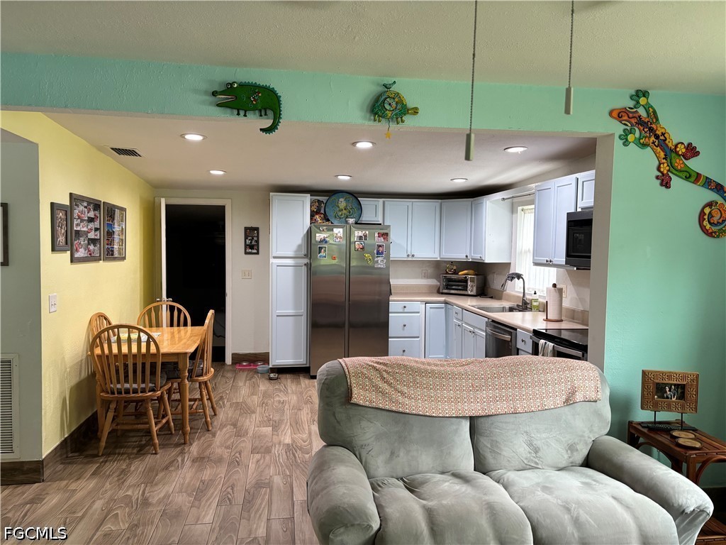 3 Bed SingleFamilyResidence for Sale in North Fort Myers, photo 19