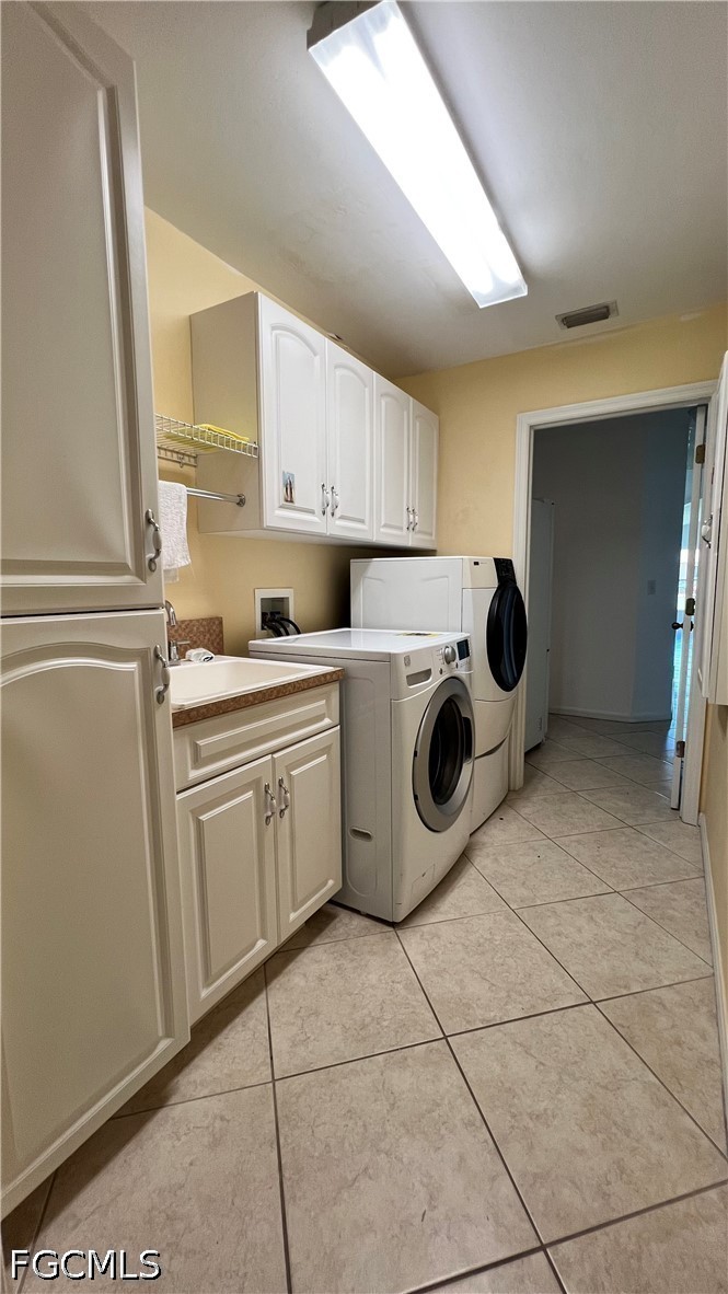3 Bed SingleFamilyResidence for Sale in Lehigh Acres, photo 19