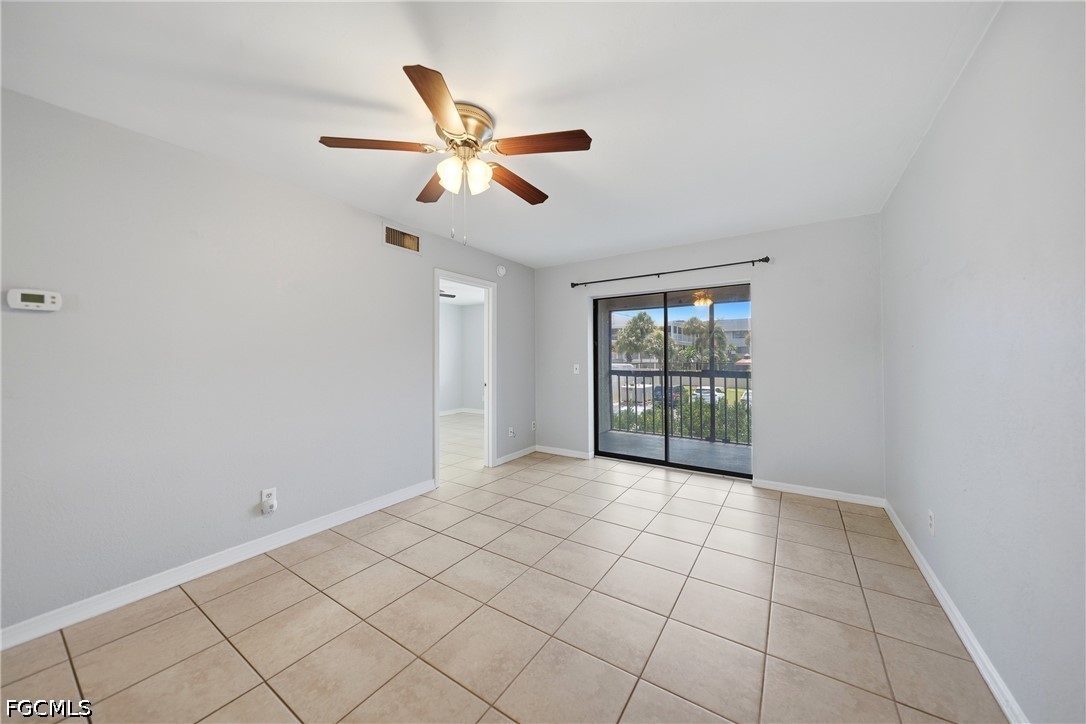 2 Bed Condominium for Sale in Westchester, photo 19