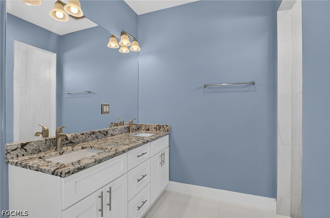 3 Bed Pool Home for Sale in Cape Coral, photo 19